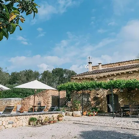 The Old - Cas Julians Ruberts Villa *